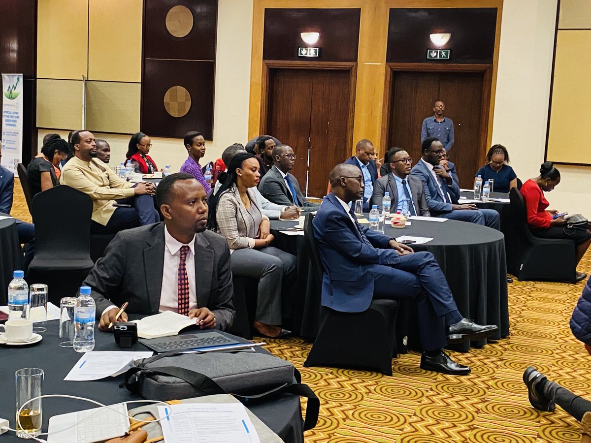 RwStockExchange's tweet photo. 🌍 Exciting news! The listing of Rwanda's first #GreenBond by @PrimeEnergy_PLC is happening now! This landmark event marks a significant step towards sustainable investment and environmental progress in the region. Join us in celebrating this milestone! #PrimeLists https://t.co/Fqu3TjEwzA