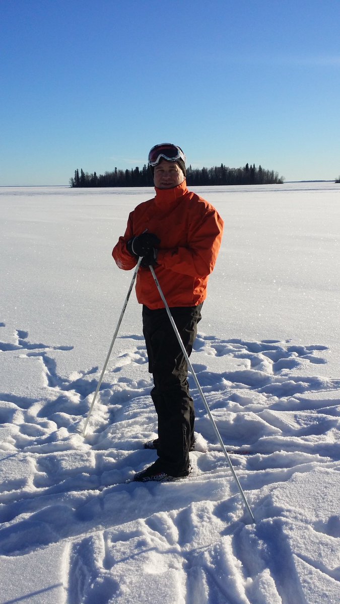 bforsber's tweet photo. November work #MakeHayWhenSunShines , December fun. Things to look forward to. Busy planning and sales season, at home Stuck on yard work projects for now. #Focusfwd All changes after first snow #CabinLife #AcreageLife https://t.co/81vi6gSUvr