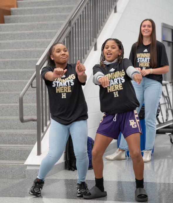 Kymber Graves tweet media