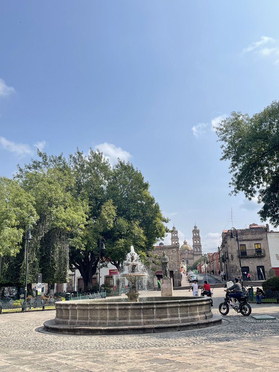 Madeleinnedir's tweet photo. Quedé enamorada de Morelia 🧡 https://t.co/UvVRSGHpDW