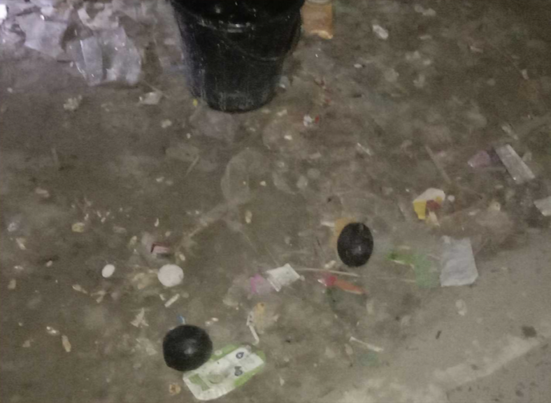 ‘জয় বাংলা’ স্লোগান দিয়ে নওগাঁয় ককটেল বিস্ফোরণ