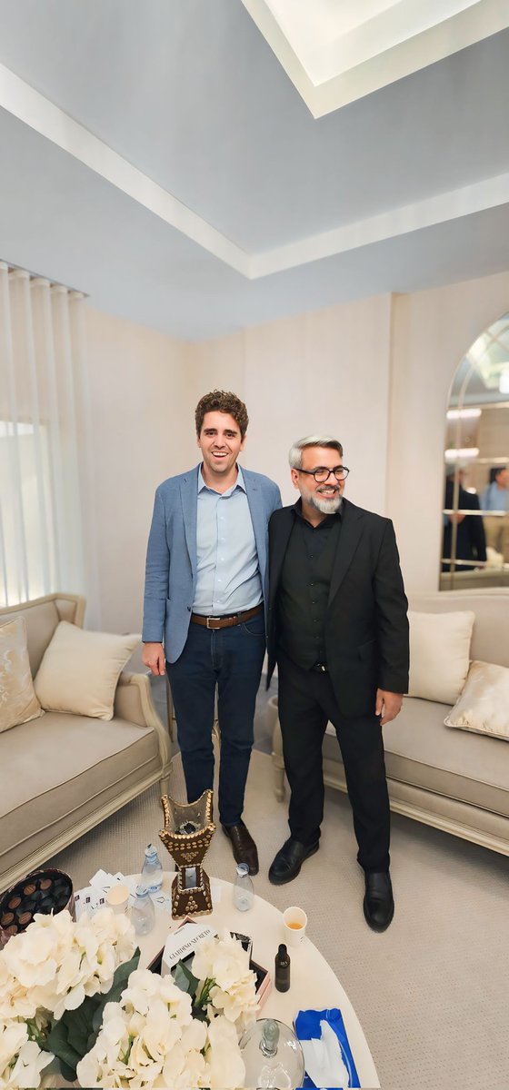 It was a true privilege for us to engage in such an inspiring and fragrant conversation with the talented perfumer, Julien Rasquinet. His creativity and passion for the art of perfumery added a unique depth to our discussion, leaving us enriched and captivated by his insights .