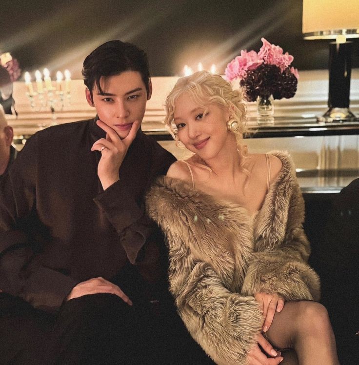edgyIsiha's tweet photo. 로제&amp;재현                             로제&amp;차은우

얼굴합 눈호강 그 잡채 https://t.co/aqnvyQahjp