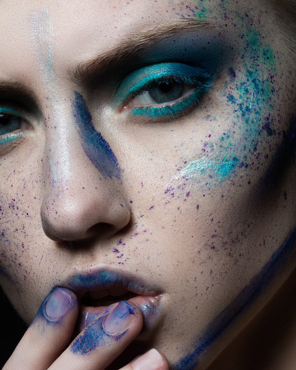 OMNIA Makeup Brushes tweet media