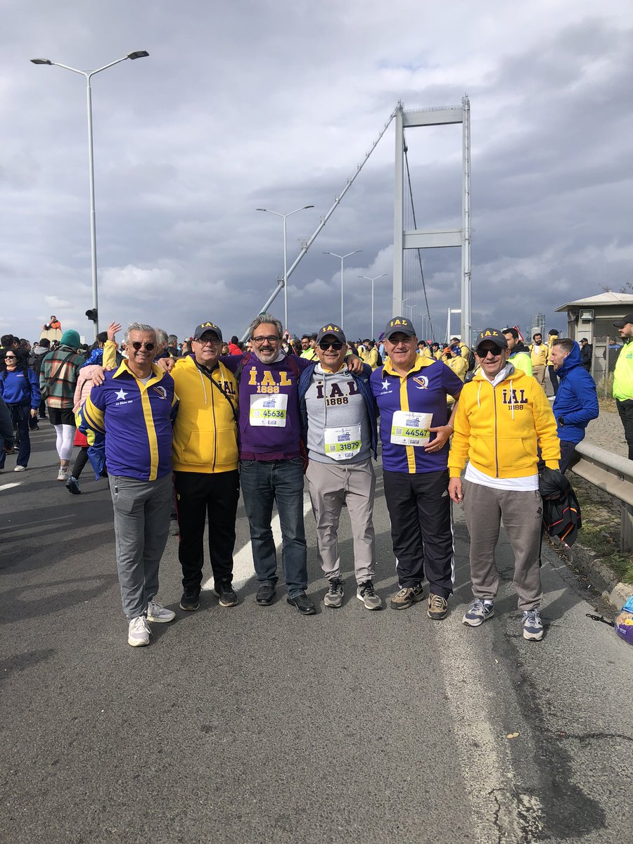 Yusuf KARANCI (@hayyam23) on Twitter photo İstanbul Maratonu ile tekrar umudumuz, coşkumuz depreşti. <a href="/isbankasi/">İş Bankası</a> sponsorluğunda <a href="/istanbulbld/">İstanbul Büyükşehir Belediyesi</a> tarafından düzenlenen <a href="/ekrem_imamoglu/">Ekrem İmamoğlu</a>,<a href="/uskudarbld/">Üsküdar Belediyesi</a>, <a href="/BesiktasBel/">Beşiktaş Belediyesi</a> nin ev sahipliği yaptığı harika bir gün geçirdik.
<a href="/ialmezun/">İzmir Atatürk Lisesi</a> ile beraber yarının umudu gençlerimize burs sağlamak, İstanbul Maratonu ile tekrar umudumuz, coşkumuz depreşti. <a href="/isbankasi/">İş Bankası</a> sponsorluğunda <a href="/istanbulbld/">İstanbul Büyükşehir Belediyesi</a> tarafından düzenlenen <a href="/ekrem_imamoglu/">Ekrem İmamoğlu</a>,<a href="/uskudarbld/">Üsküdar Belediyesi</a>, <a href="/BesiktasBel/">Beşiktaş Belediyesi</a> nin ev sahipliği yaptığı harika bir gün geçirdik.
<a href="/ialmezun/">İzmir Atatürk Lisesi</a> ile beraber yarının umudu gençlerimize burs sağlamak,