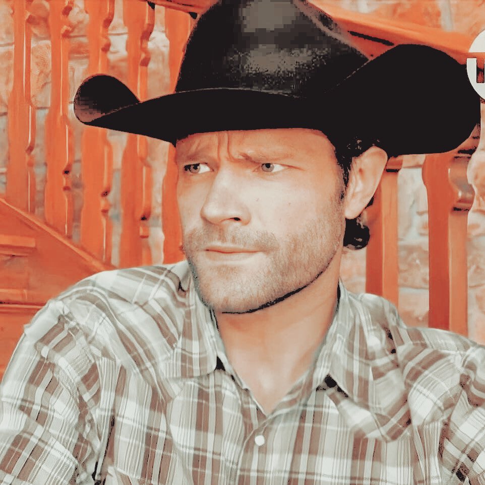 ⠀
⠀⠀⠀    never  been  good
⠀⠀⠀    at  taking  selfies. ⠀
⠀