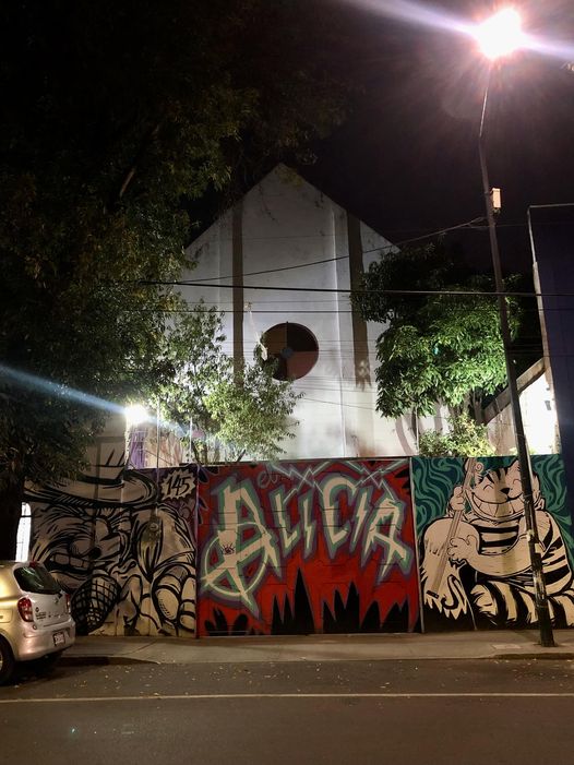 multiforoalicio's tweet photo. “Una casa es el lugar donde uno es esperado.” https://t.co/aklJpSBpHb
