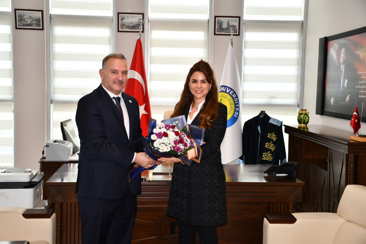 Cengizatll's tweet photo. Değerli Akademisyen Arkadaşım Prof.Dr Zeynep Müjde Sakar Harran Üniversitesi İktisadi ve İdari Bilimler Fakültesi Dekanlığına atanmıştır. Kendisini tebrik ediyorum @RTErdogan @hasandogan @_fatihsahin @erolozvar @hrumedya @_cevdetyilmaz @mtahirgulluoglu @zeynepsakar2013 https://t.co/SxRFg8wB0Y