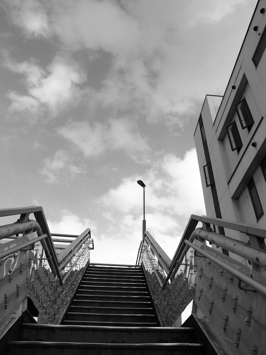 otophotograf's tweet photo. #richo #richogr  #grd2 #grdigital2 
#iso80 https://t.co/otQeiV9tuS