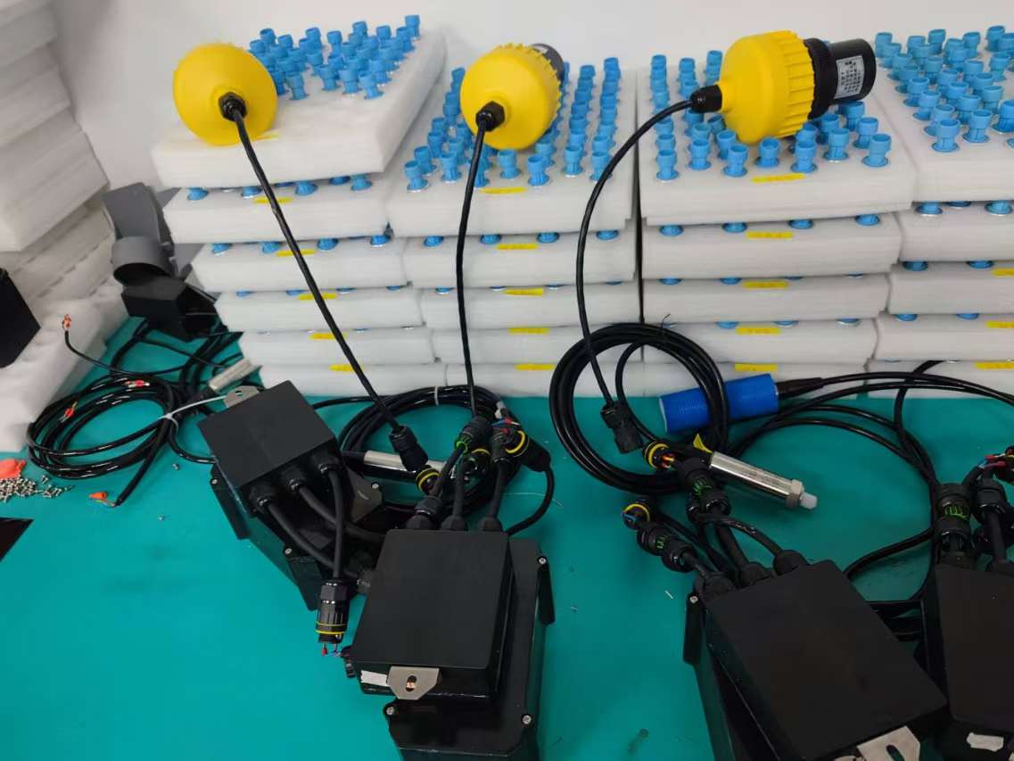 NiiiSensor's tweet image. A high-protection, low-power, low-cost liquid level measurement terminal with wireless communication function, which has functions such as liquid level data collection, storage, upload, and alarm, and can be widely deployed in areas covered by 4G signals.