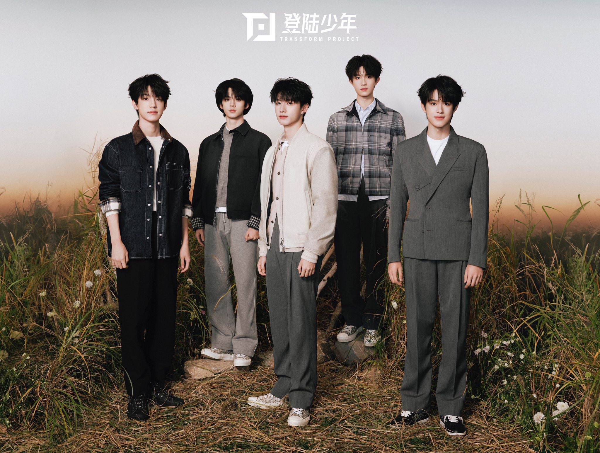 TF家族三代 TOP登陆少年组合 TF _ING まとめ売り TF家族三代 TOP登陆少年组合 TF _ING まとめ売り