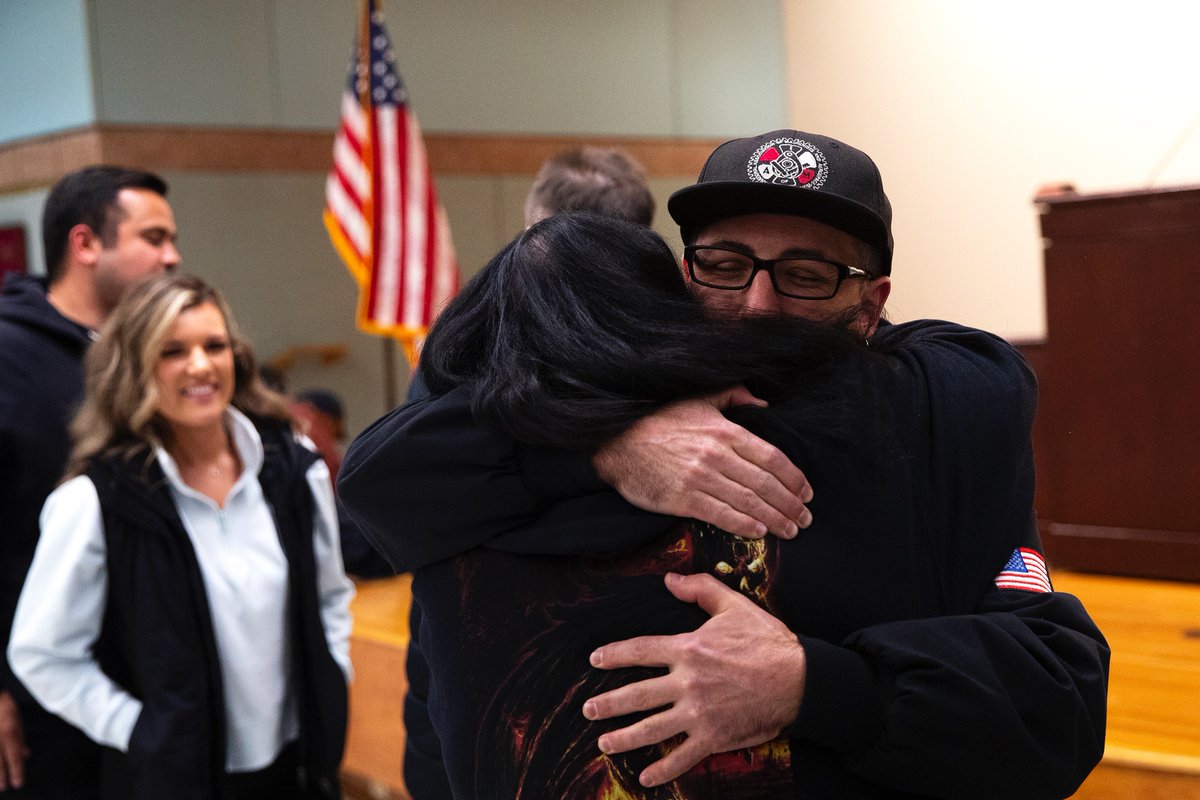 Megan Farmer (@_megan_farmer) on Twitter photo Machinists approve latest Boeing contract offer, ending strike: bit.ly/3YRDtdl
Story by <a href="/caseyworks/">Casey Martin</a> <a href="/KUOW/">KUOW Public Radio</a> Machinists approve latest Boeing contract offer, ending strike: bit.ly/3YRDtdl
Story by <a href="/caseyworks/">Casey Martin</a> <a href="/KUOW/">KUOW Public Radio</a>