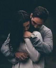 C’è toccarsi e toccarsi ma #laComplicità più bella e’ quella di potersi toccare con il cuore