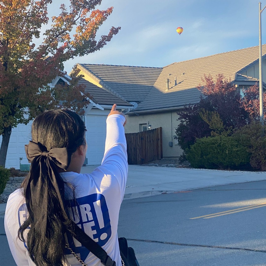 makeroadactNV's tweet photo. 1 Day Left! 🗳️

Tomorrow is the day to make your voice heard! 🎉 We’re working to make sure our vote is powerful and protects our future. 🌄 #GetOutTheVote  #VoteToProtect https://t.co/1Q3jrz7idT