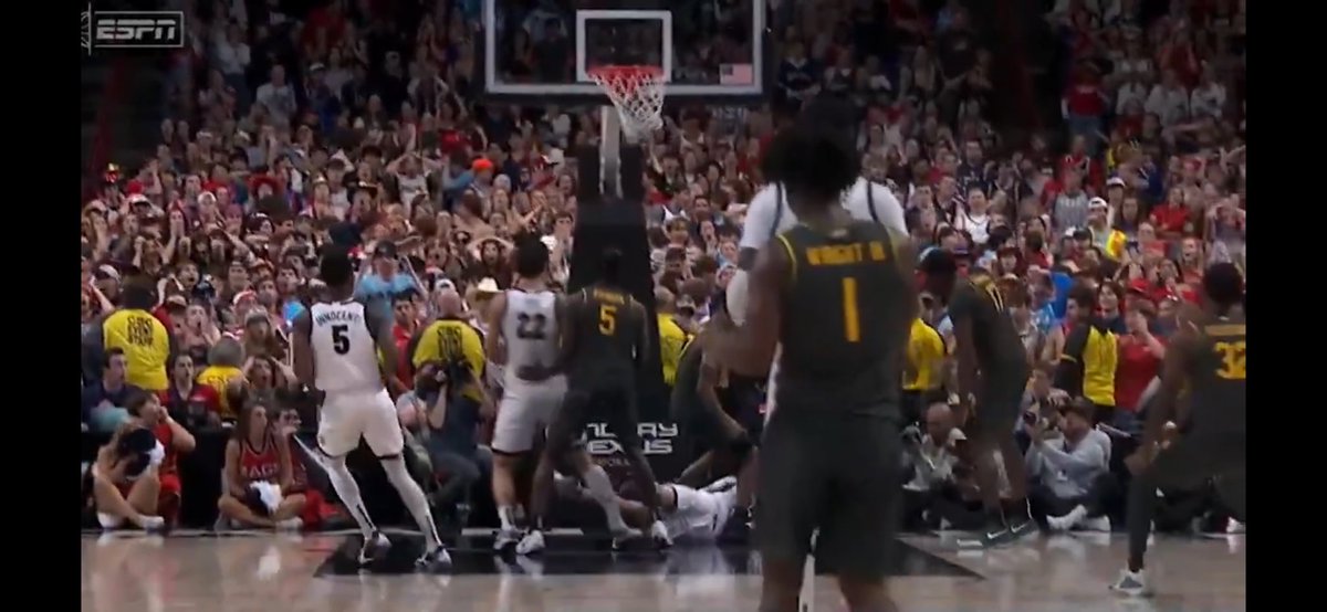 11waterfields's tweet photo. That Zags student section is horrified.  #SicEm https://t.co/dcc5f7CQUm