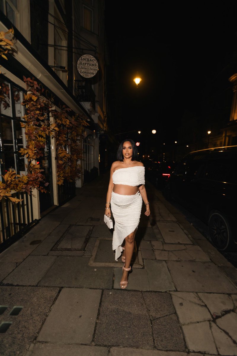 jada3_p's tweet image. I need to take more pictures! 🤪