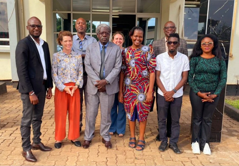 <a href="/UKinZambia/">UKinZambia</a> is in N/Western prov this week. Exciting to see the 🇬🇧 🇿🇲partnership in action. 

Development Director <a href="/BerniSmith5/">Berni Smith</a> had a lively conversation with PS Col Katambi about our partnership on social protection and nutrition.