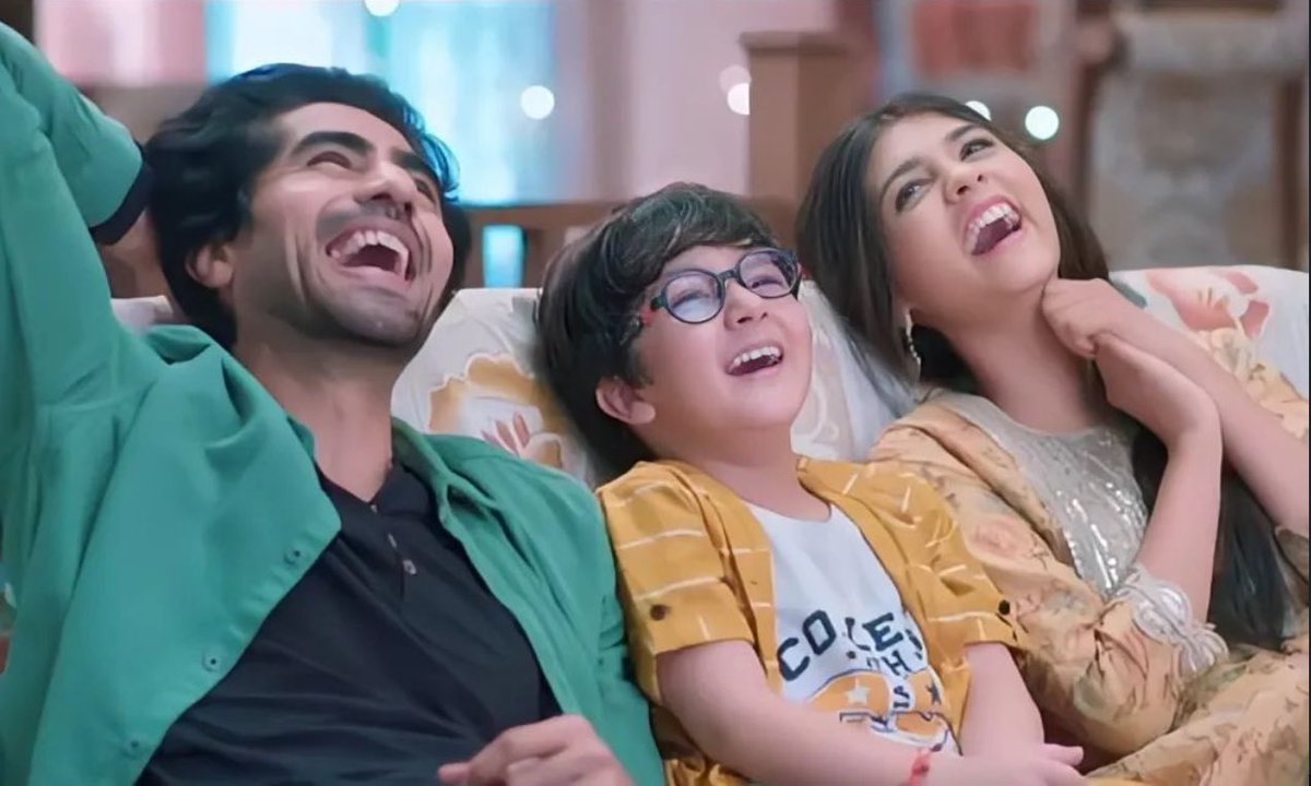jaaniyefilms's tweet photo. REUNITE ABHIRA FAMILY
#HarshadChopda #PranaliRathod #ShreyanshKaurav #Harshali #AFamily https://t.co/9Rq2Fy5nYD
