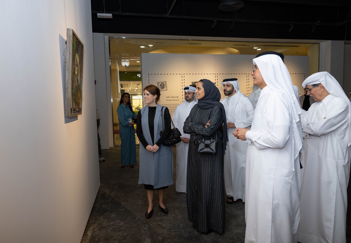 QAC_HBM's tweet photo. لقطات من إفتتاح معرض "رفاق تحت سقف الفن"
The opening ceremony of the gallery “Friends Under The Roof of Art”

#ArtGallery #ArtLovers @Alhoshgallery https://t.co/R4ea9V6uZo