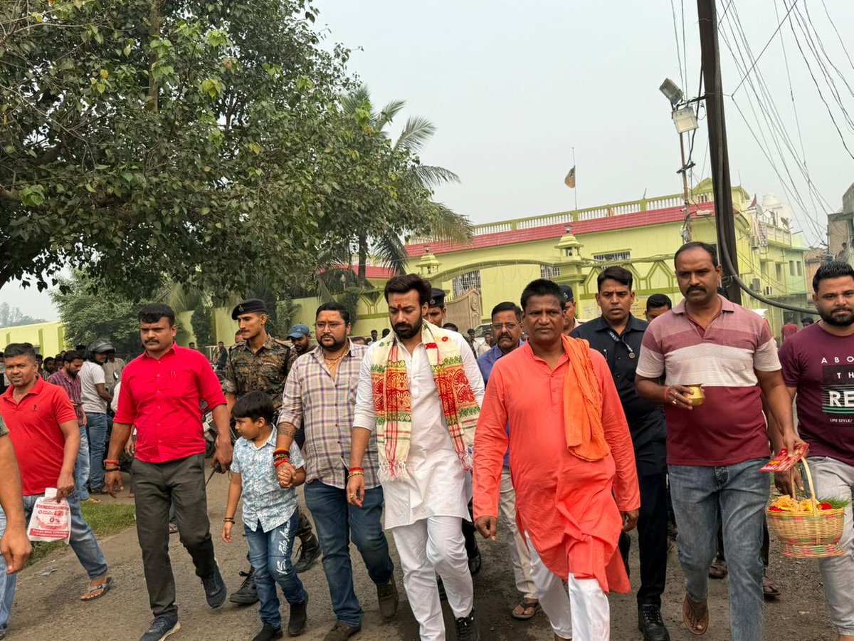 Rajeshverma_LJP's tweet image. जनसंपर्क के दौरान श्री शत्रुघ्न महतो जी के पक्ष में अभूतपूर्व जनसमर्थन मिला और बाघमरा से एनडीए प्रत्याशी की जीत सुनिश्चित है।
#JharkhandElection #JharkhandAssemblyElections2024 #JharkhandElection2024