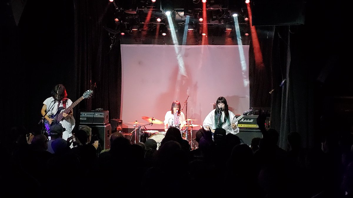 saberforever's tweet photo. Asterism's show was awesome!!!
(； ･`ω･´)(； ･`ω･´)(； ･`ω･´)
So happy to see everyone again~~
( ≧∀≦)ノ( ≧∀≦)ノ( ´∀｀ )b

#ASTERISM2016 #HALCA_ASTERISM
#MIYU_ASTERISM #MIO5150ASTERISM https://t.co/e7OyxLcDyA