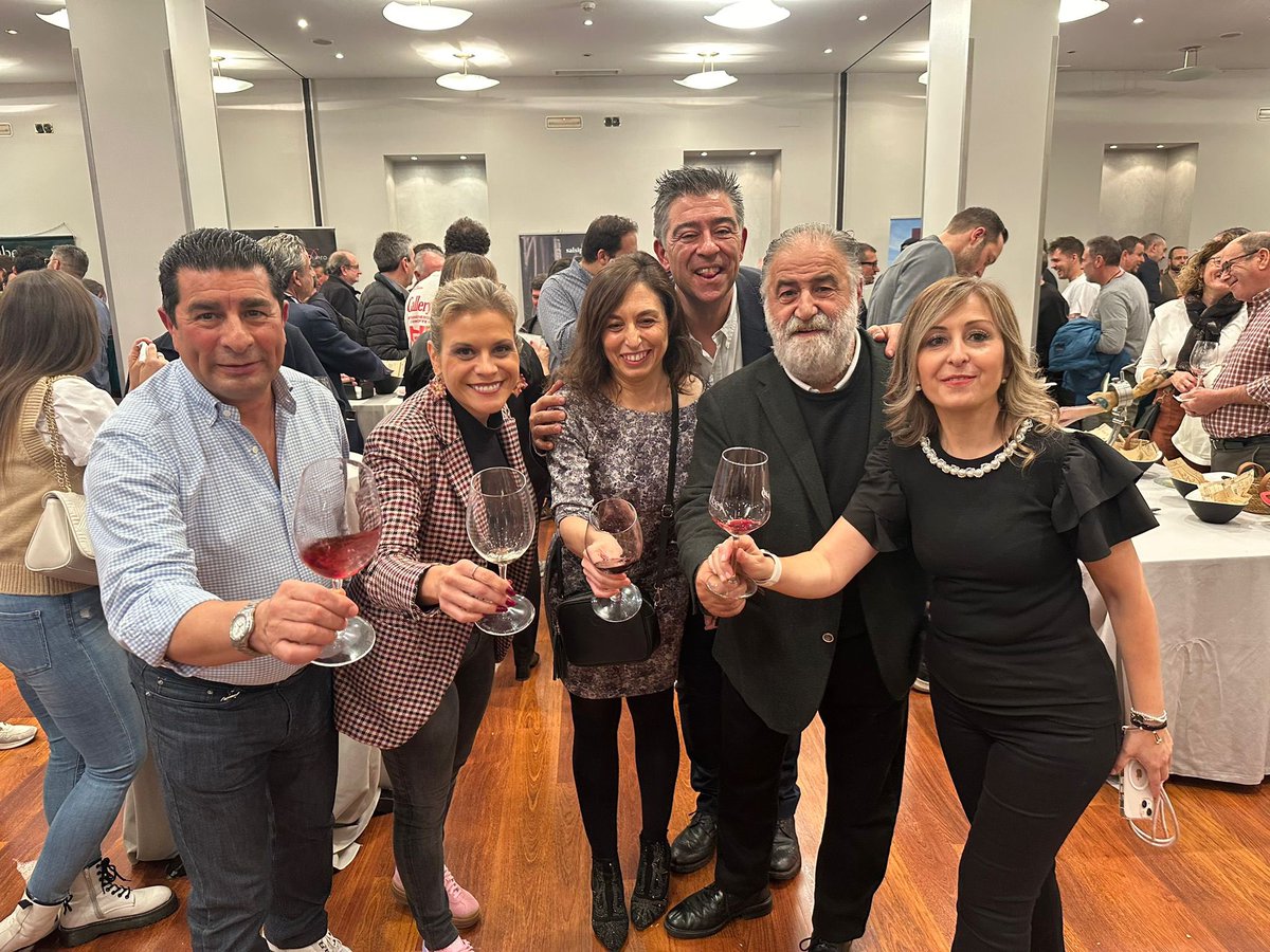 Javier Pérez Andrés tweet media