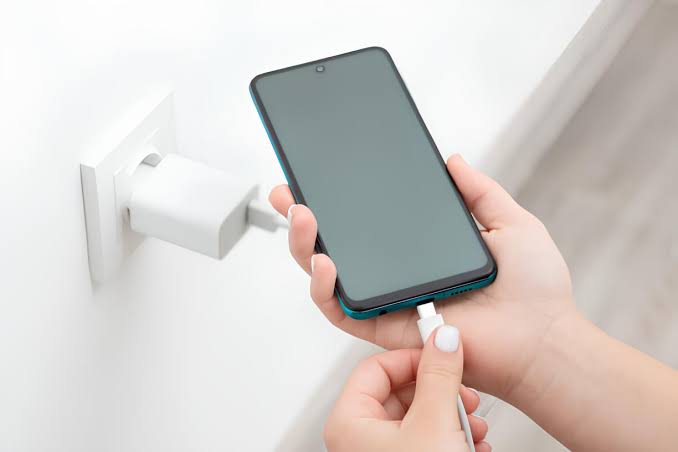 Has it ever happened that you plugged in your phone for charging but forgot to turn on the switch? Then, you come back excitedly, expecting a full battery, only to find out it hasn’t even charged 1%?

Yes, it’s happened to me too."👍🏻