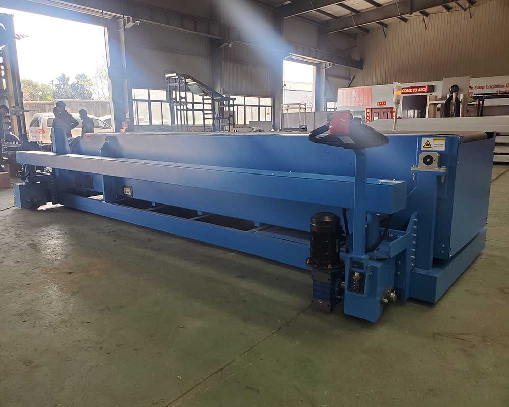 yfconveyor's tweet image. Being a loading machine master will never be realized with one day effort. #loadingmachine #truckconveyorbelt