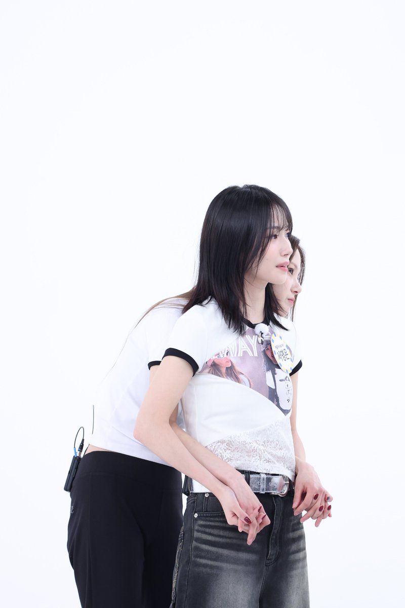 mbcplusm's tweet image. [주간아 선공개]
▪︎Kep1er▪︎

The code is L O V E😎💗
📸naver.me/5KbsXnKK

_____
#주간아 #주간아이돌 #Weekly_idol
#Kep1er #케플러
#TIPI_TAP #Kep1er_TIPITAP
#최유진 #샤오팅 #김채현 #김다연 #히카루 #휴닝바히에 #서영은 
@official_kep1er