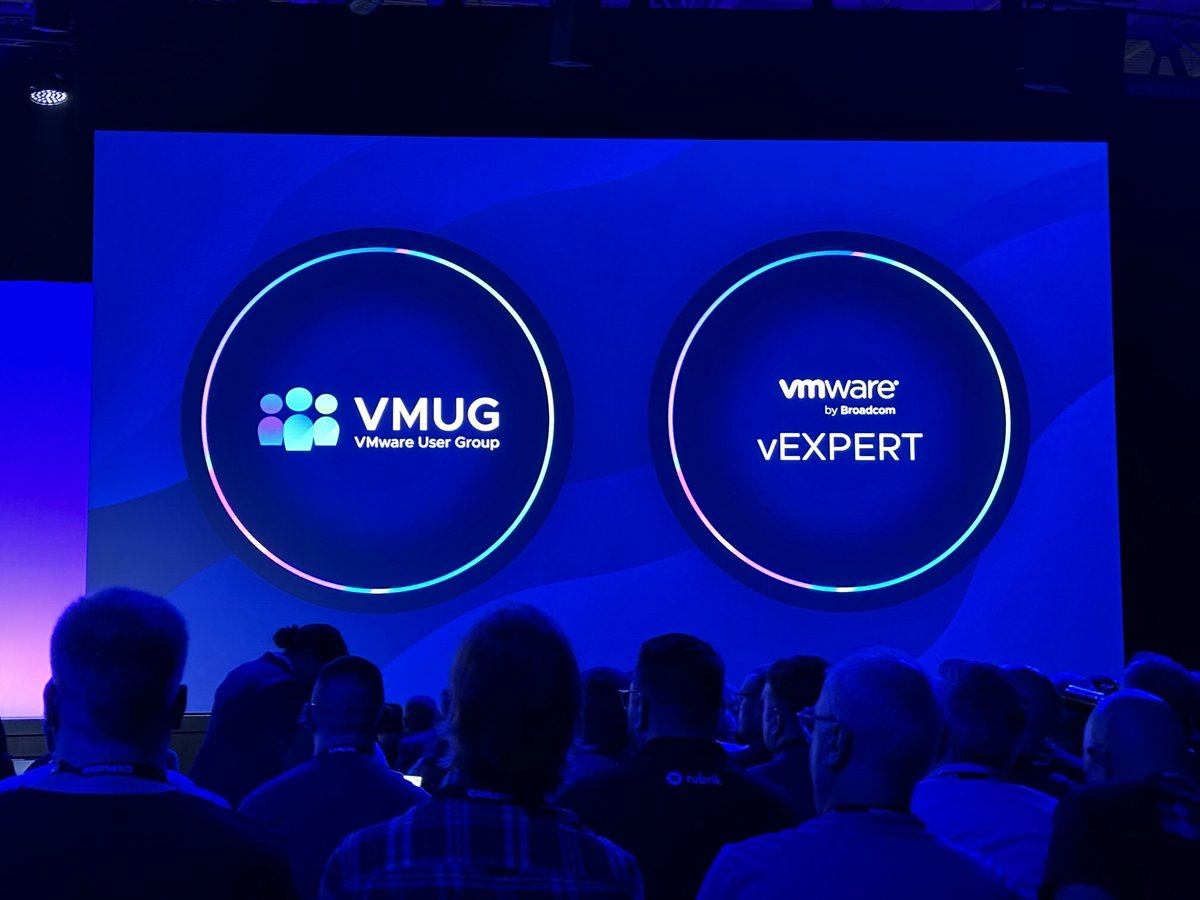 My most favourite and beloved #vCommunity being mentioned right at the start - my friends for life! #VMwareExplore #vExpert #VMware
