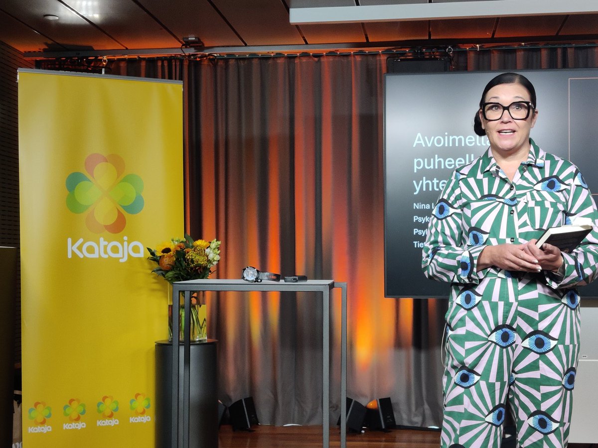 Suvi Laru (@larusuvi) on Twitter photo Psykologi Nina Lyytinen kertoo avoimesta ja rehellisestä puheesta ja manipuloinnista suhteessa <a href="/Kataja_ry/">Väestöliiton Parisuhdekeskus Kataja</a> Valtakunnallisessa parisuhdepäivässä #parisuhdeviikko #parisuhdepäivä #parisuhdeviikko Psykologi Nina Lyytinen kertoo avoimesta ja rehellisestä puheesta ja manipuloinnista suhteessa <a href="/Kataja_ry/">Väestöliiton Parisuhdekeskus Kataja</a> Valtakunnallisessa parisuhdepäivässä #parisuhdeviikko #parisuhdepäivä #parisuhdeviikko