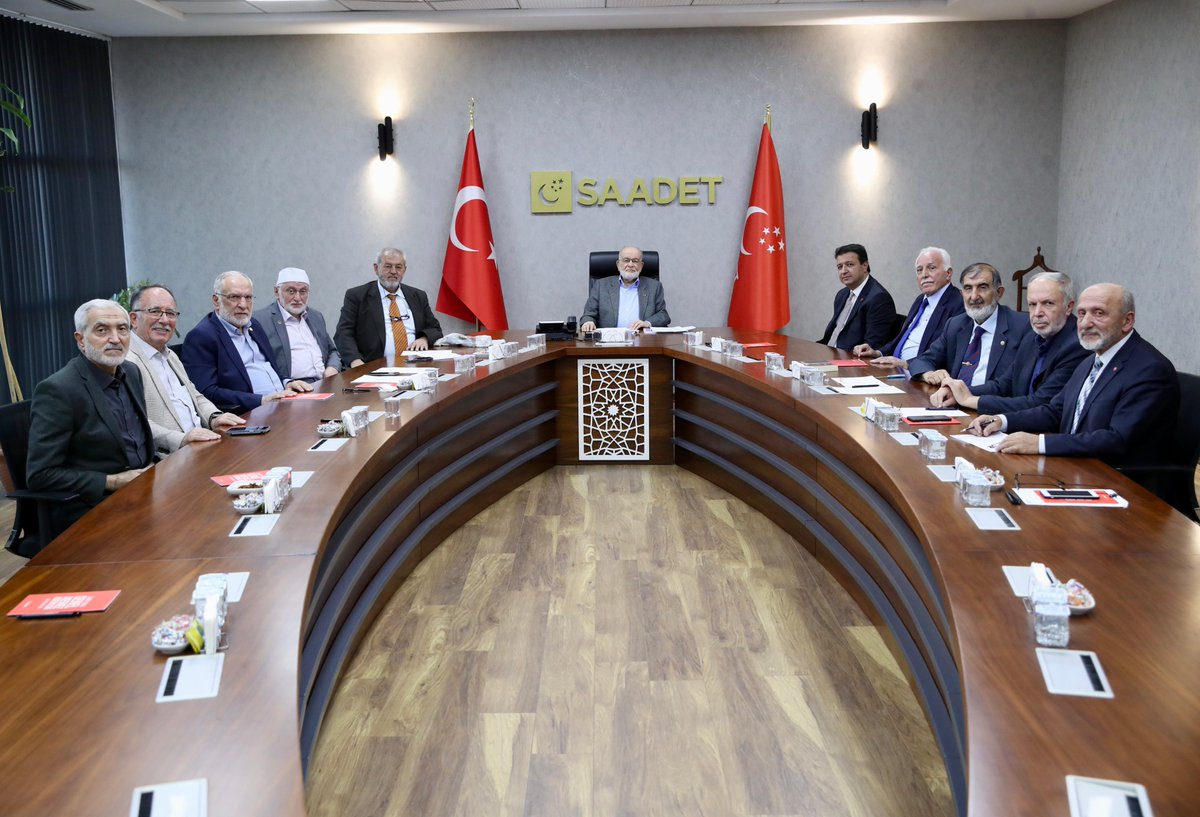 SaadetPartisi's tweet photo. Kamuoyuna Duyurulur https://t.co/8gO4rJsNo3