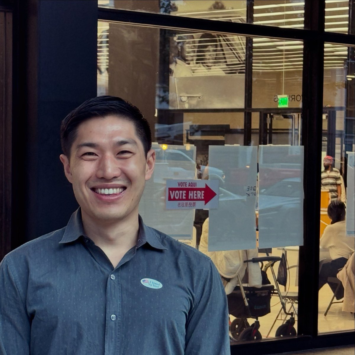 Allister Chang (@allister4ward2) on Twitter photo Just voted <a href="/dcpl/">DC Public Library</a>!
Polls open until 8 & the <a href="/Vote4DC/">DC Board of Elections</a> team was friendly and helpful.
Please join me and ward 2 neighbors tonight <a href="/brookepintodc/">Brooke Pinto</a>'s event at Park on 14th! Just voted <a href="/dcpl/">DC Public Library</a>!
Polls open until 8 & the <a href="/Vote4DC/">DC Board of Elections</a> team was friendly and helpful.
Please join me and ward 2 neighbors tonight <a href="/brookepintodc/">Brooke Pinto</a>'s event at Park on 14th!