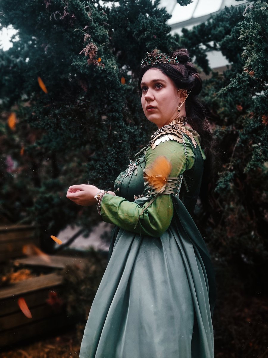 moodrose 🖤🌹 tweet media