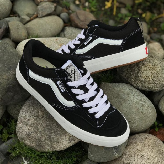 xetdaspromocoes's tweet photo. FINALMENTE VANS EM PROMOÇÃO

Tênis Vans Skate Lizzie Low Black White

De R$ 599 por R$ 306 em 4x
Use o Cupom: VANSOFFAWN 🎟
https://t.co/XQ4hXtIDNm