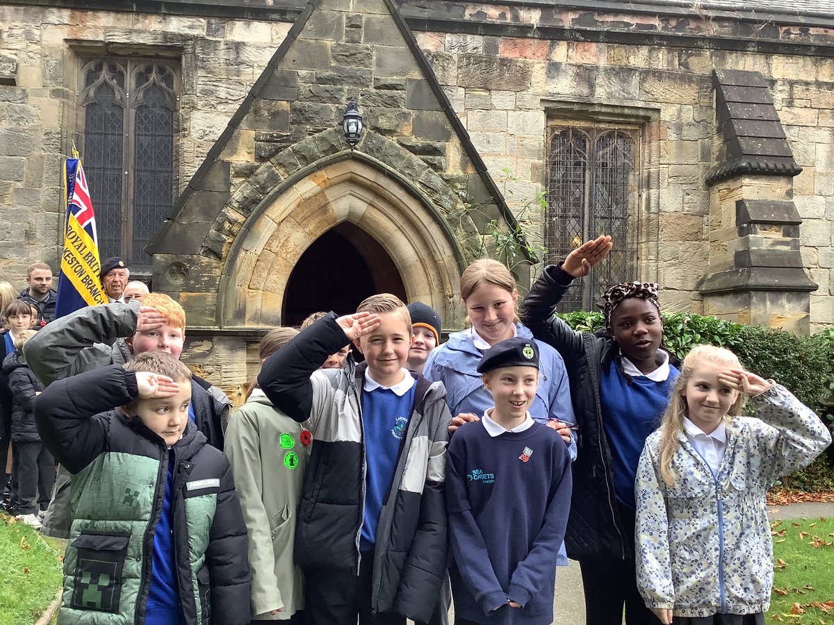 Some of our Year 6 learners visited Kirk Hallam church to take part in a Remembrance service. They were joined by the Mayor of Erewash and members of the Royal British Legion. 
After a service, we laid crosses on some of the war memorial graves and had some fantastic discussions!