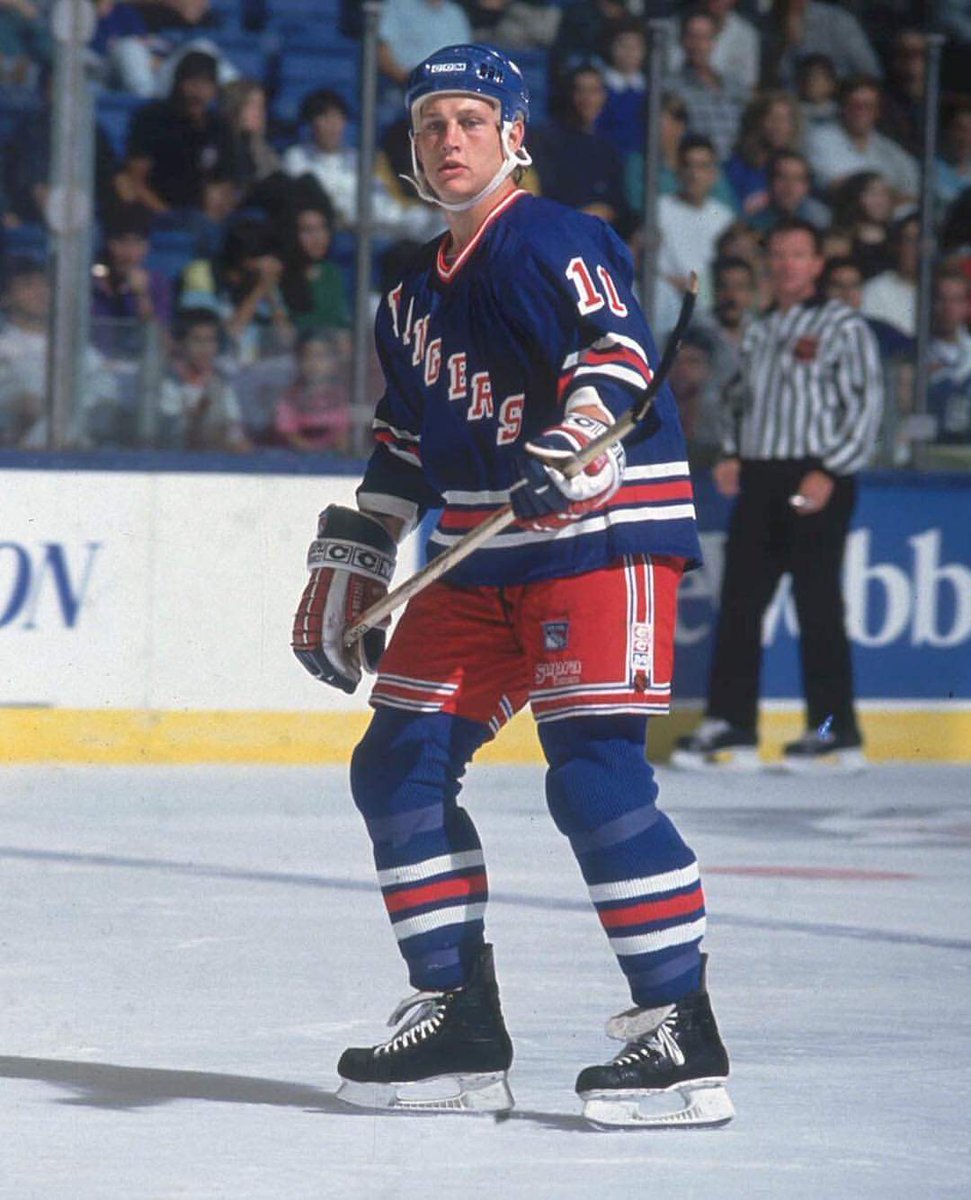 Rangerblue1978's tweet image. On This Day 11/5/1991: New York Rangers  Adam Graves made his debut in  wearing the number 11 jersey. The next day, the Rangers acquired Mark Messier. #NYR