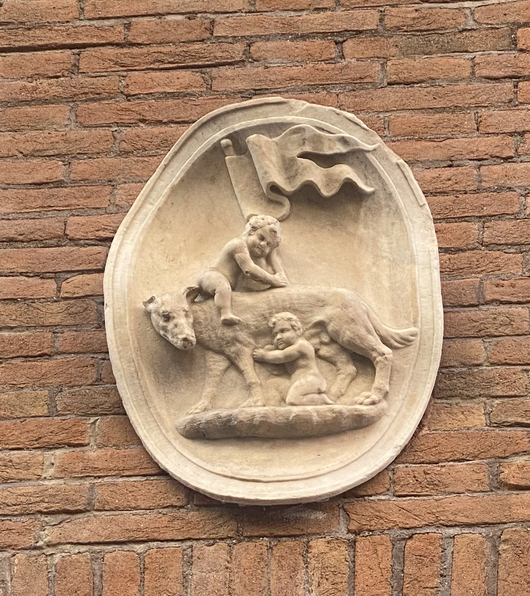 LucainRome's tweet photo. Via Monserrato. Rione Regola.

#Roma #CittaEterna #FotodiRoma #Viaggio

#Rome #EternalCity #PicsofRome #Travel https://t.co/5EG8oIdA1l