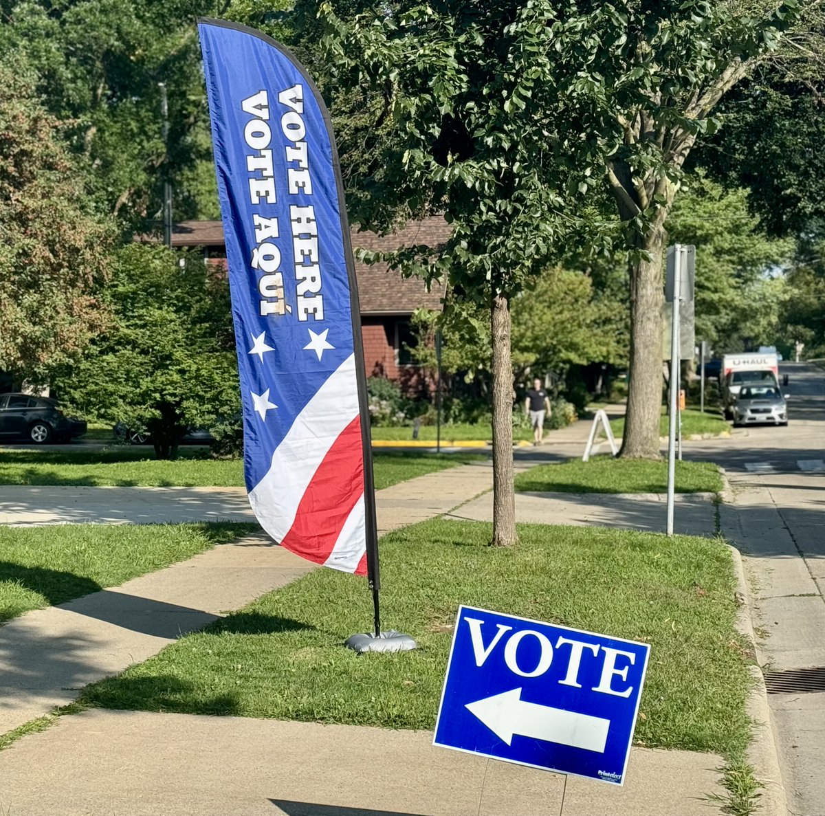 ICYMI: There's an Election, today. We're nearly there, folks! 

The polls are open until 8 pm. Don't forget to bring your ID. If you're not registered to vote, you can do so at your polling place. 

Click the link to find out where to vote: ow.ly/IWiY50U014i