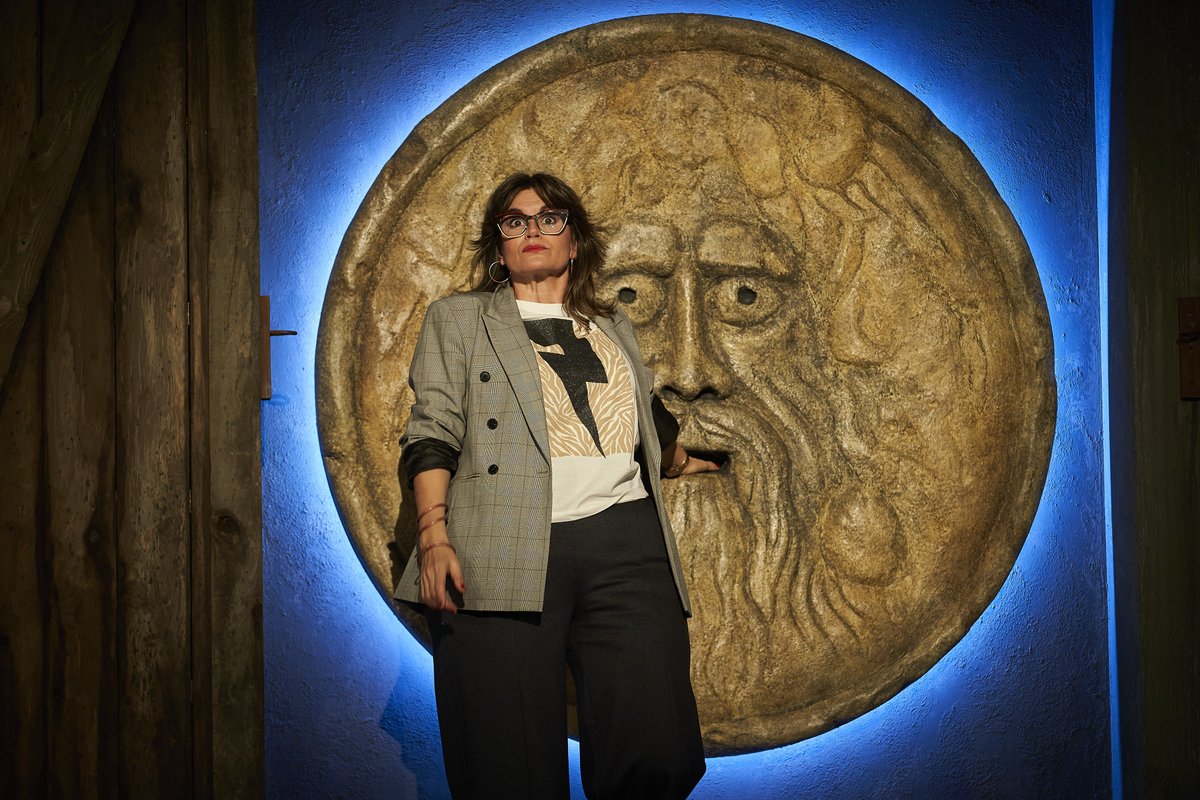 La Viky ara és una dona empoderada i ja ha assumit que fer-se gran és bo! ❤️‍🩹 Un retrobament inesperat li farà plantejar-se moltes coses.

#EscapeRoom2, no et deixarà indiferent!

🎟️ bit.ly/EscapeRoom__2