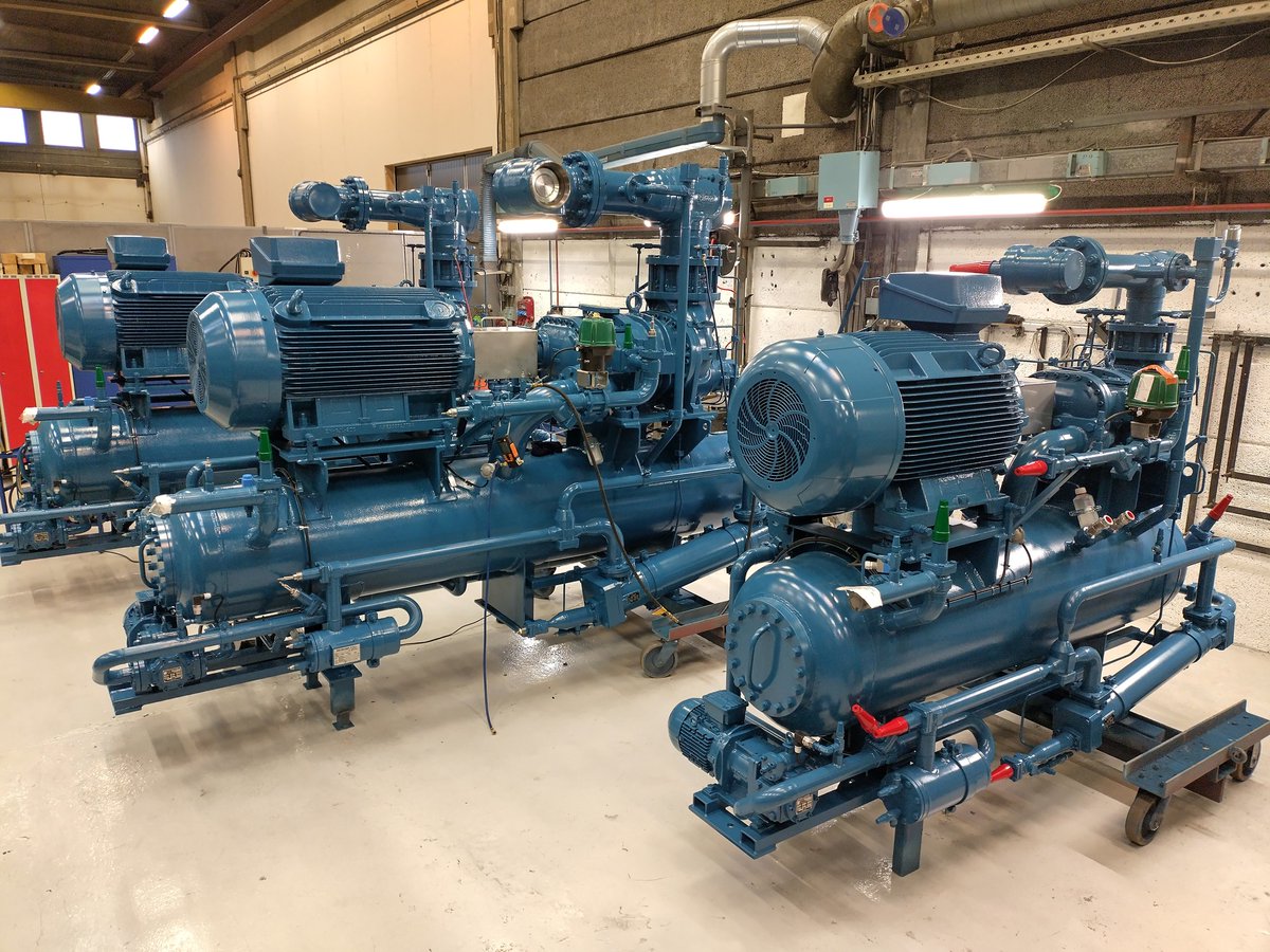 teknotherm's tweet photo. Three beautiful Teknotherm ammonia screw compressor units - soon to be ready for shipment to 
Tersan Shipyard for installation onboard the new factory trawler "Takapo", built for Solander Group, NZ👍
#madeinnorway #mycom #ammonia #freezing https://t.co/OXRcPJ8Cvv