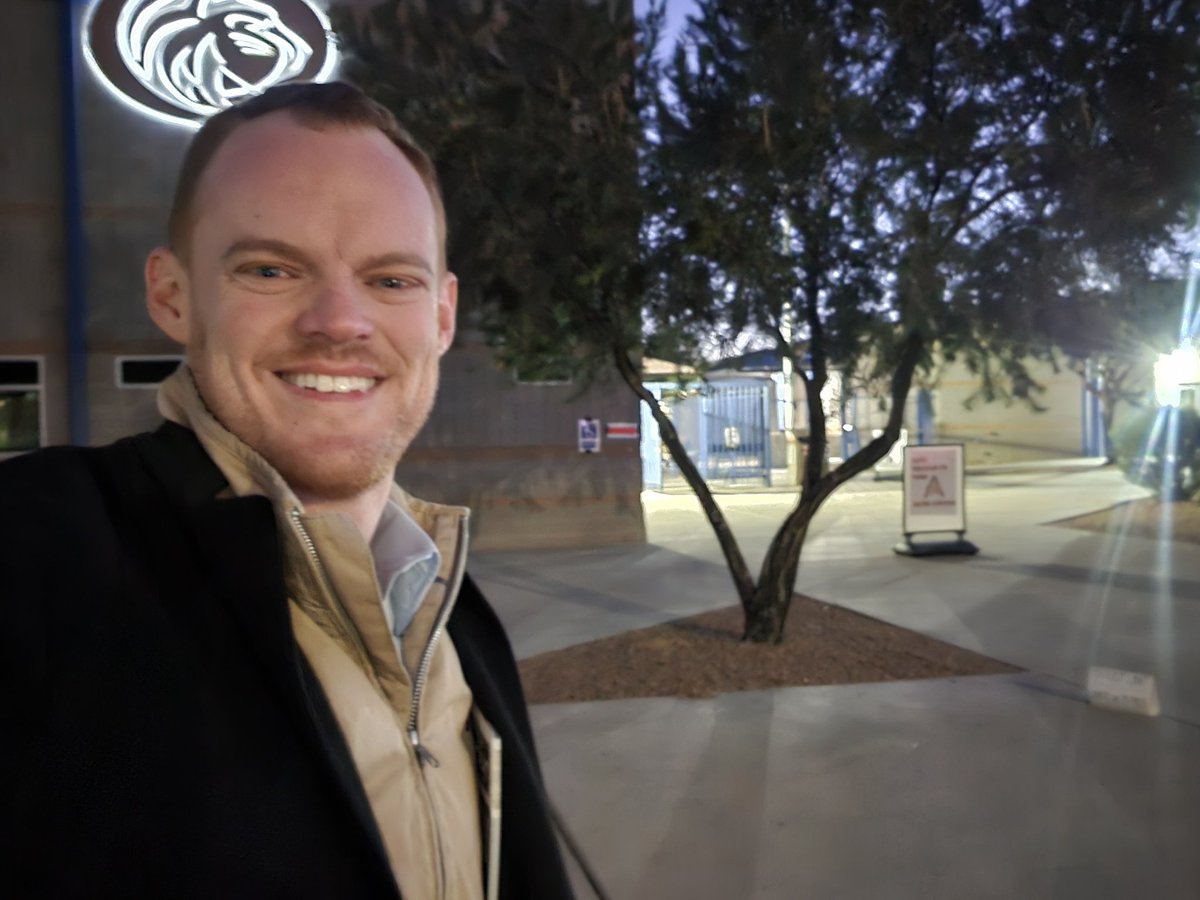 KevinVolkAZ's tweet photo. It's just after 6 AM in Vail.
Whether it's knocking on more than 6,000 doors or engaging via debates, interviews, and events, my campaign has been about doing the work.
That's my promise if I'm elected: I will always do the work.
#LD17: I would so appreciate your vote. https://t.co/JGboKfkdpJ