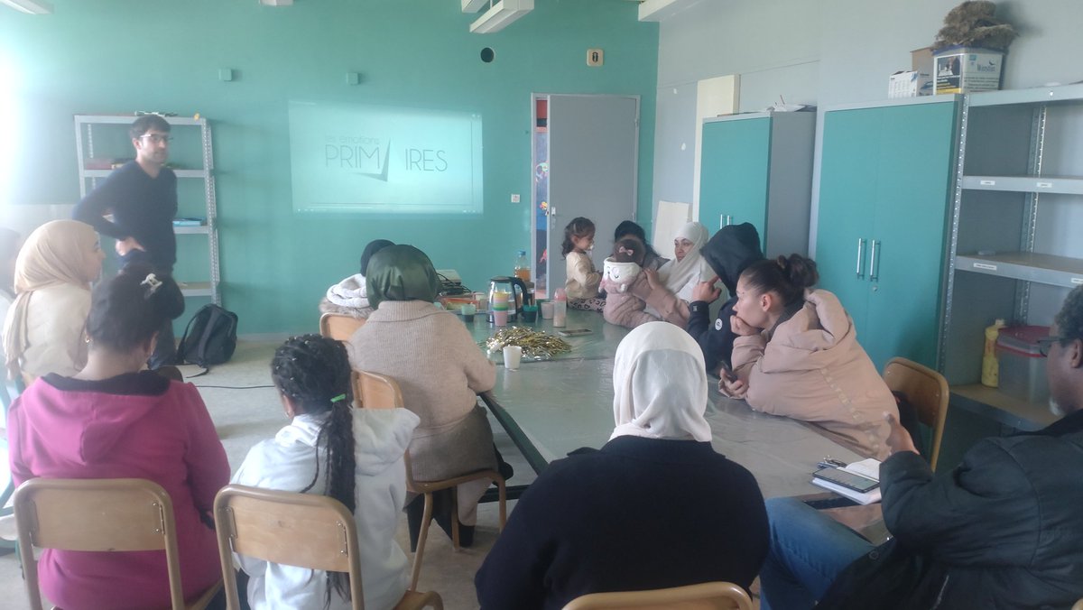 #CoEducation #Parentalité Partenariat avec <a href="/mutualite_fr/">Mutualité Française</a> pour la mise en place du jardin des émotions à l'école du Mont Pautet 70. 

Étape 1 : Échange avec les parents