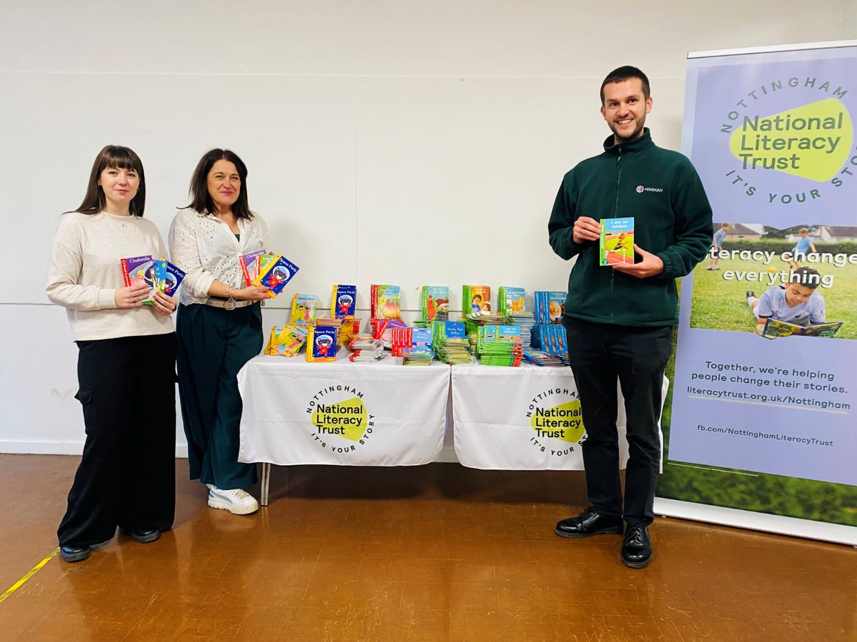 Thank you to Lynne and Stacey at the National Literacy Trust in Nottingham for donating 400 children's books!
As part of our annual Season's Greetings initiative, we'll prepare bundles of gifts, books, and sweet treats to share with primary school children in our community.