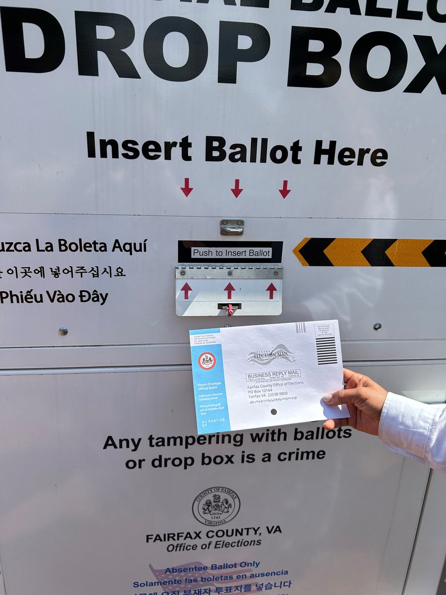 fairfaxvotes's tweet photo. Voting by mail? 

Return your ballot by 7 p.m. TODAY
✔️ 24-hour secure drop box outside the Government Center 
✔️ Office of Elections, Suite 323
✔️ Any Election Day precinct
✔️ U.S. Mail postmarked by Nov. 5

https://t.co/oF3uHoJcTR https://t.co/LKbK7Fupfa