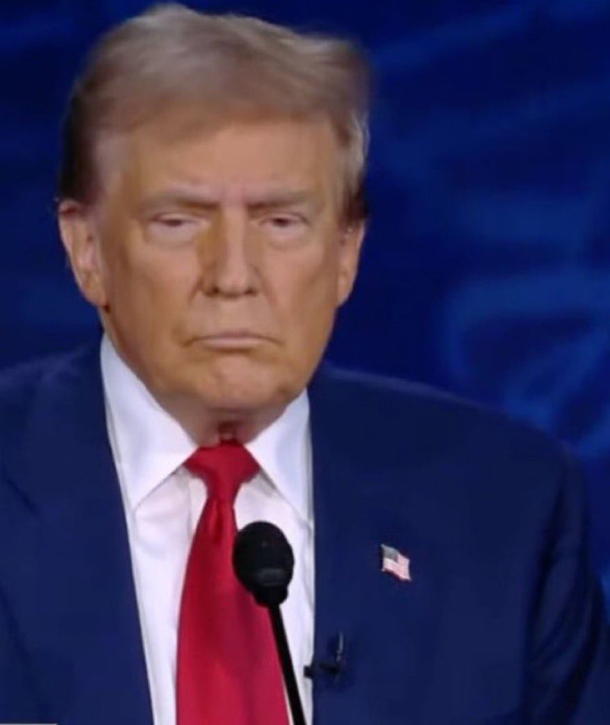 Today is the day to vote this garbage out of our lives forever. Drop a 💙 if you agree.