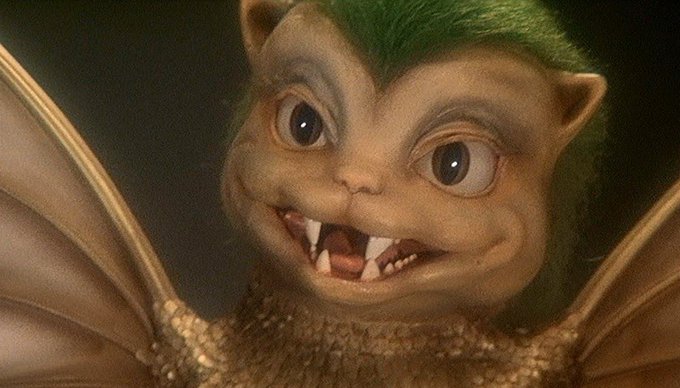 なんでトレンドに、って思ったらBSでやってたのか・・・この際だから、「どうやったらドラットを可愛く出来るのか」を話し合おうぜ #ゴジラVSキングギドラ 