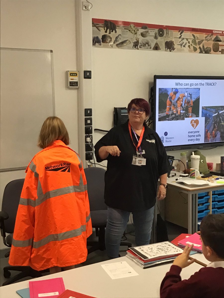 We had a very interesting and informative assembly on railway safety. The main message is to stay off the tracks: this rule applies to everyone (both adults and children). A train weighs the same as 80 elephants, can travel up to 125mph and takes 2000m to stop.