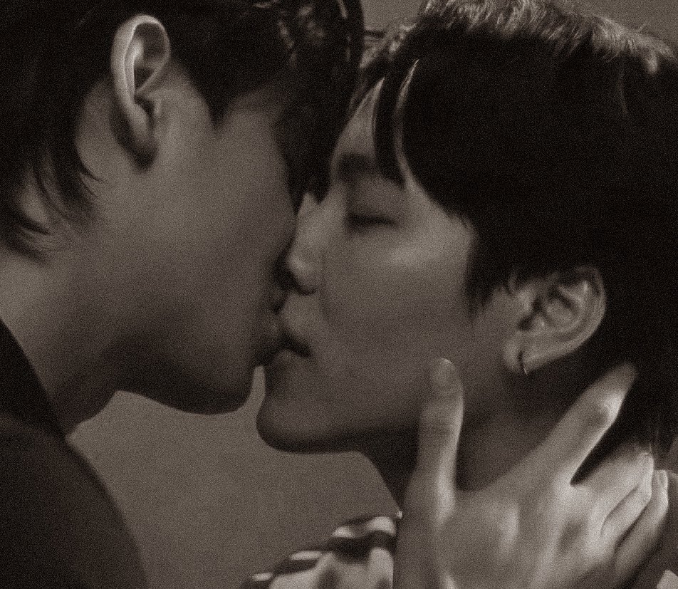 YW012311's tweet image. 𝐚 𝐥𝐨𝐯𝐞 𝐥𝐚𝐧𝐠𝐮𝐚𝐠𝐞.