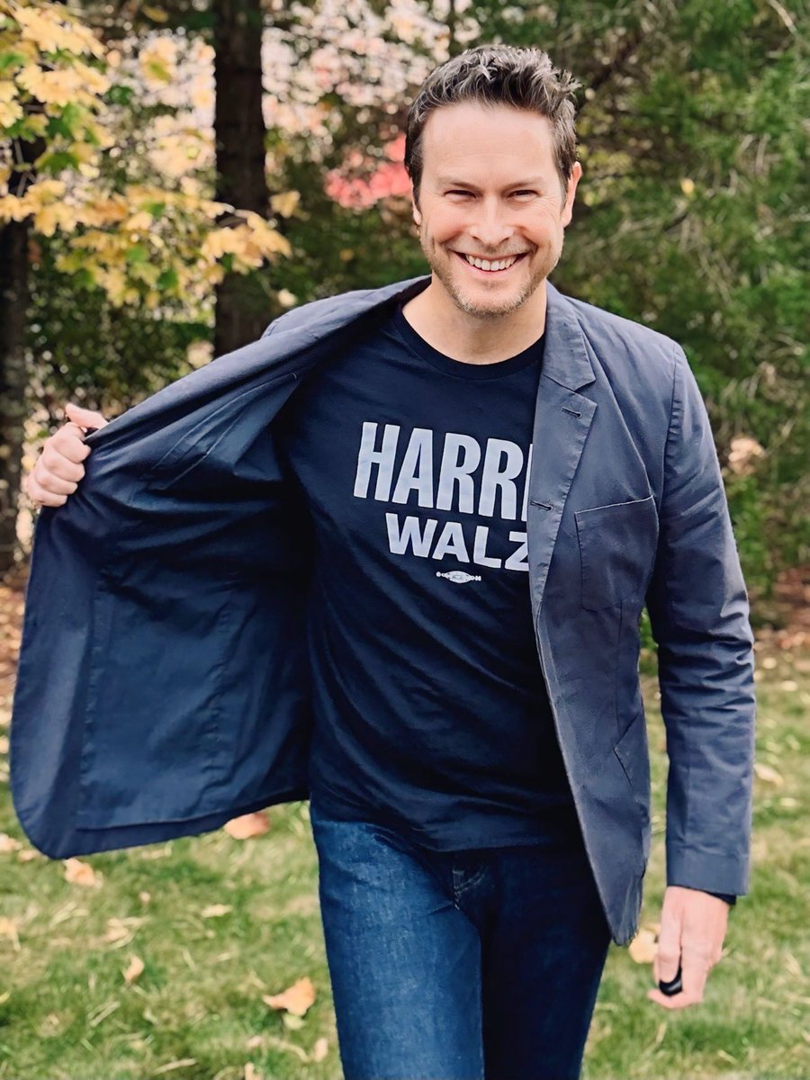 In case you were wondering. 🇺🇸 #charactermatters #vote #HarrisWalz2024